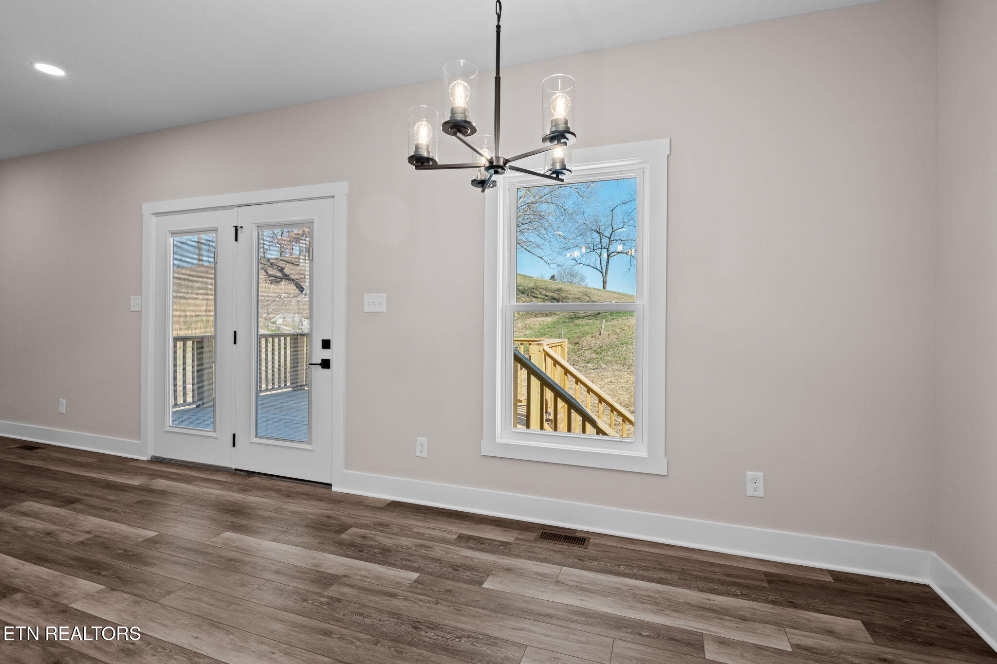 400 Hillvale Road Clinton, TN 37716 - Photo 26 of 37 29-web-or-mls-DSC_6064