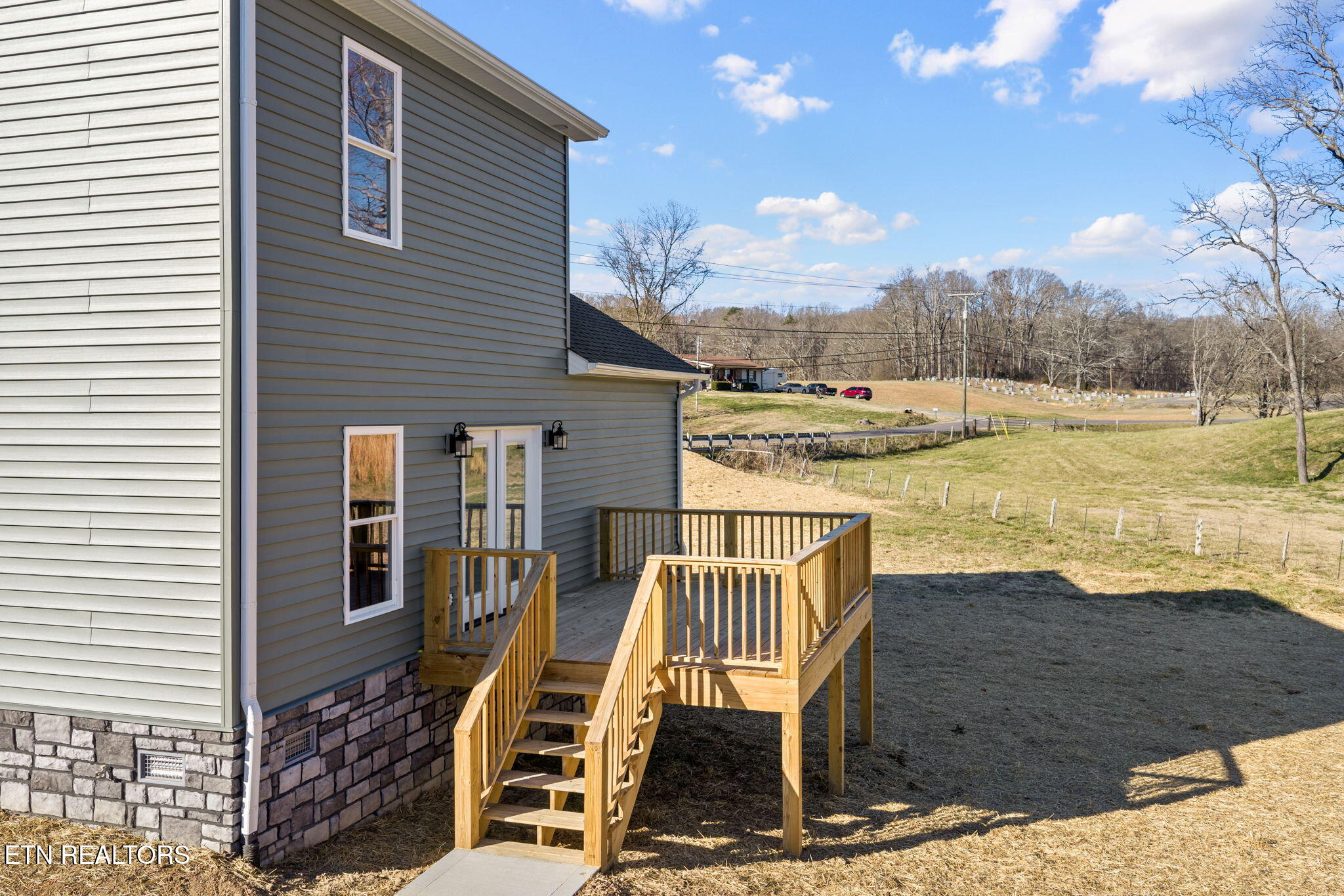 400 Hillvale Road Clinton, TN 37716 - Photo 3 of 37 3-web-or-mls-DJI_20260119151421_0980_D