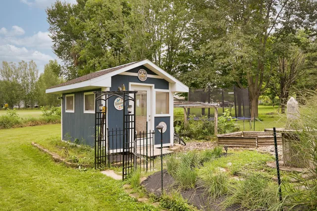 $399,999 | 1370 8th Avenue, Baldwin, WI 54002