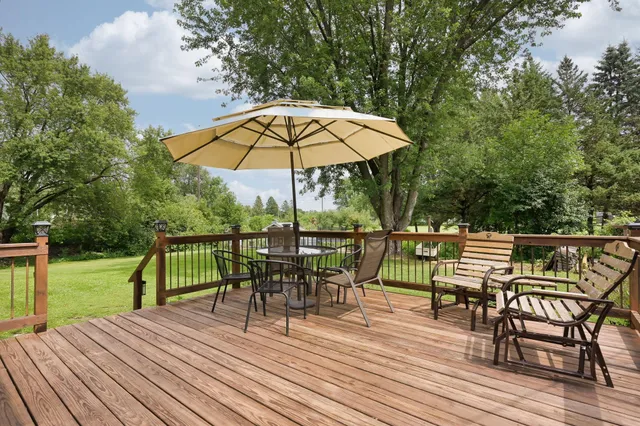 $399,999 | 1370 8th Avenue, Baldwin, WI 54002