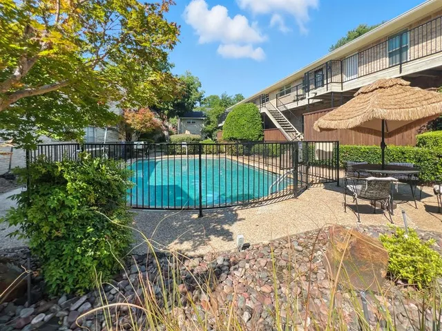 $1,599 | 7718 Royal Lane, Unit 115, Dallas, TX 75230