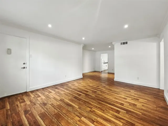 $1,599 | 7718 Royal Lane, Unit 115, Dallas, TX 75230