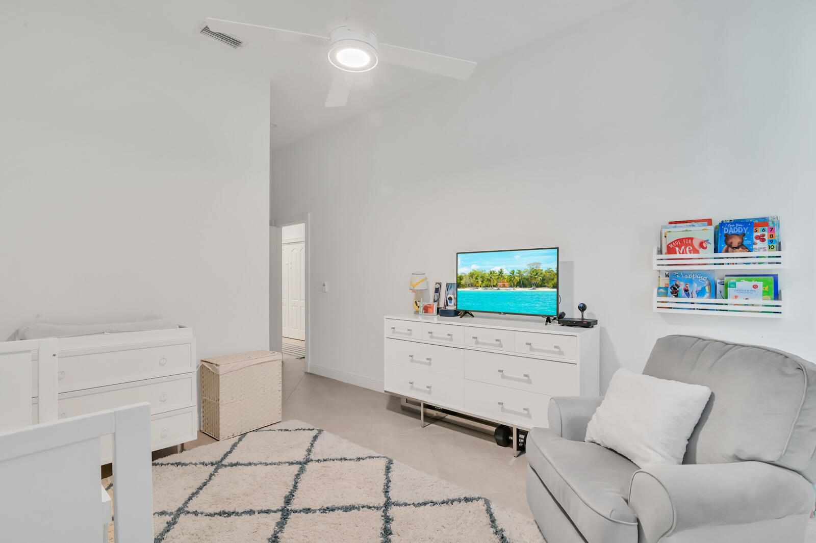 5702 Northwest 39th Avenue Boca Raton, FL 33496 - Photo 14 of 24 14 Bedroom 02