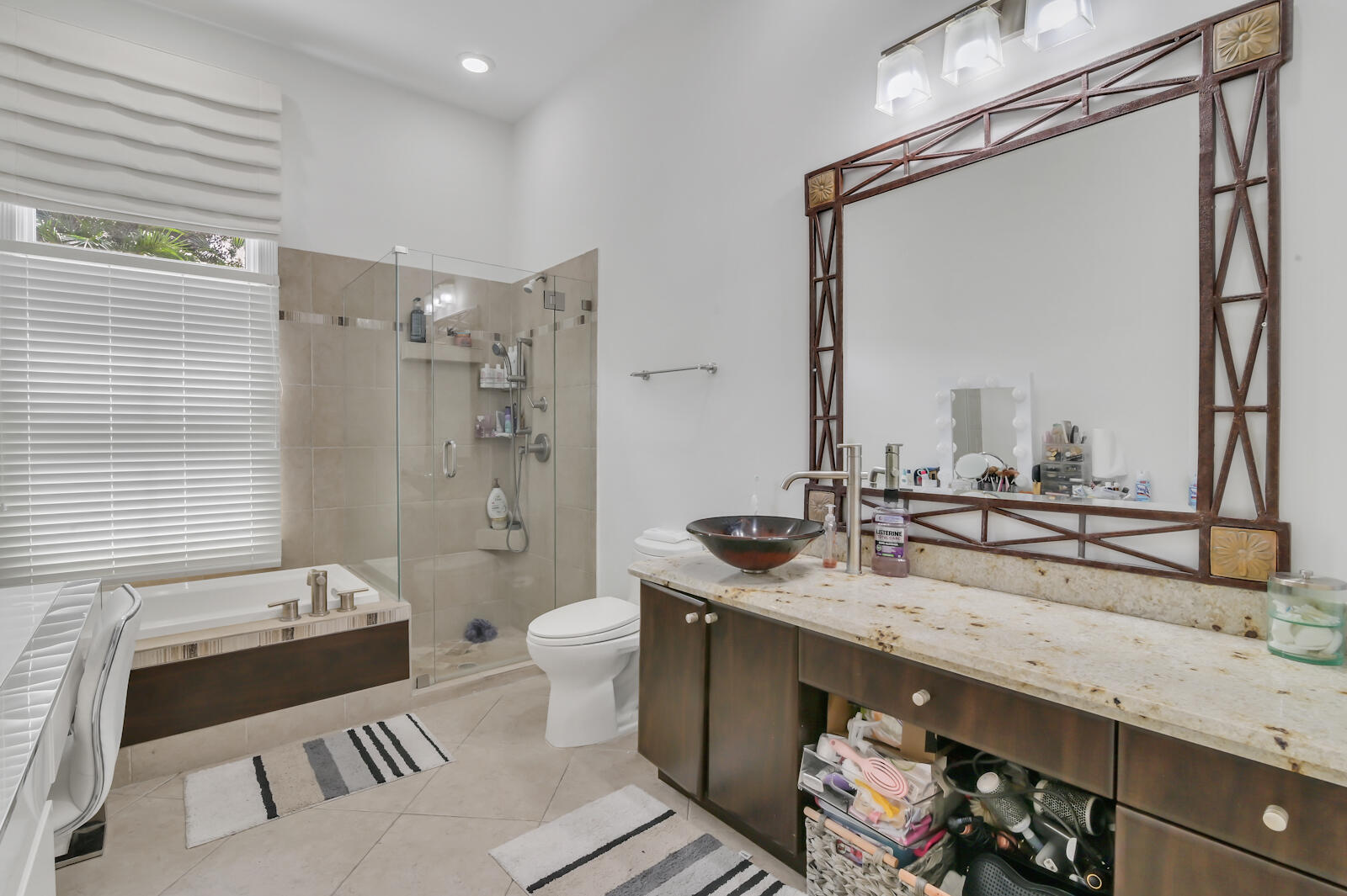 5702 Northwest 39th Avenue Boca Raton, FL 33496 - Photo 17 of 24 17 Bathroom 01