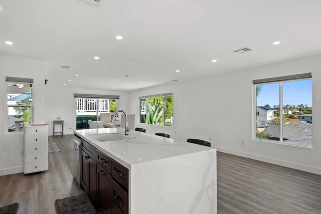 a outdoor view with a sitting space