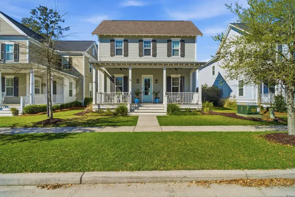 $1,175,000 | 1645 Banning Street, Mount Pleasant, SC 29466