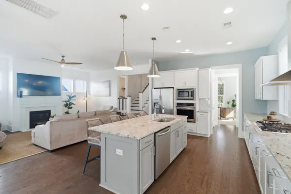 $1,175,000 | 1645 Banning Street, Mount Pleasant, SC 29466