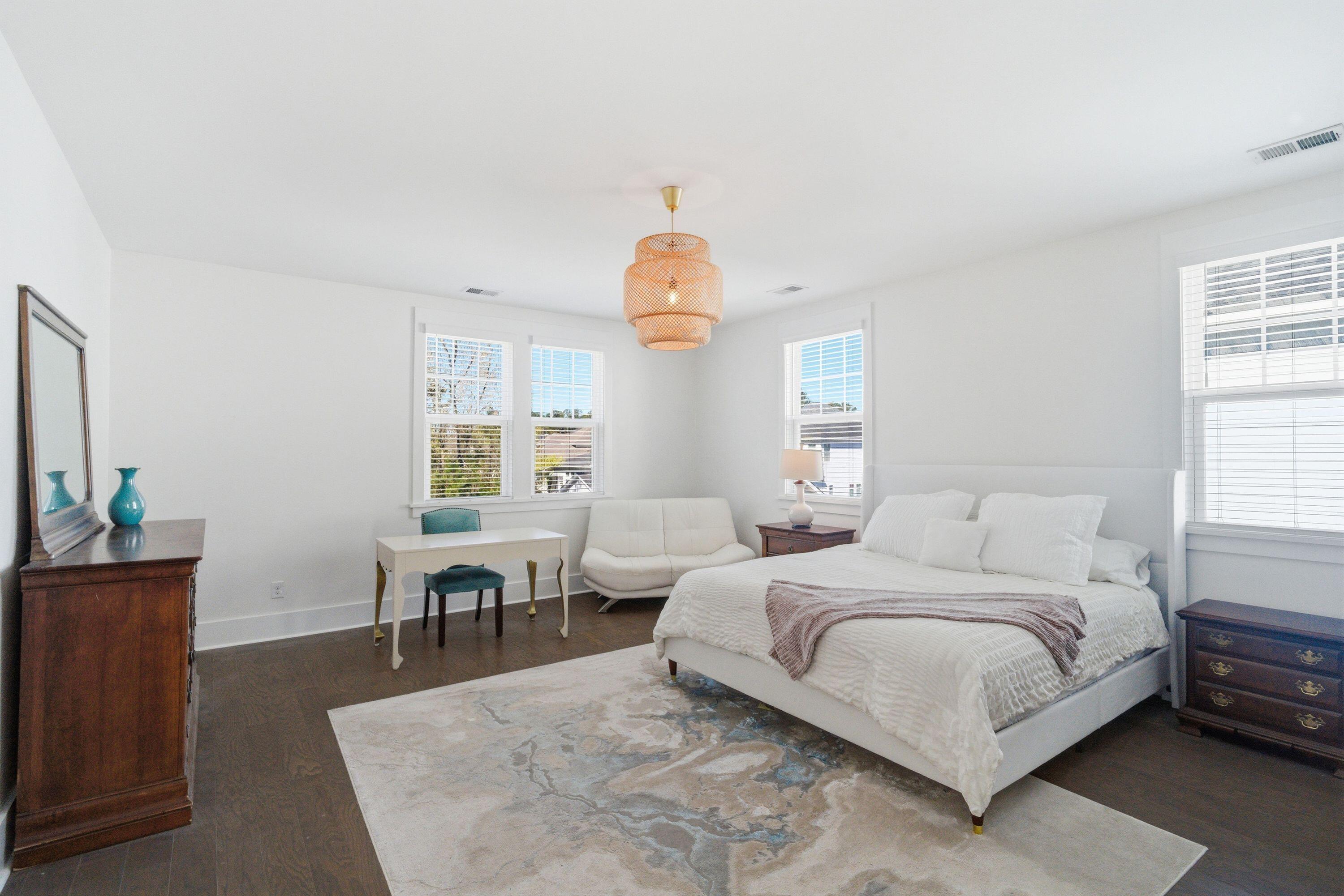 1645 Banning Street Mount Pleasant, SC 29466 - Photo 24 of 64 24_1645BanningSt_034