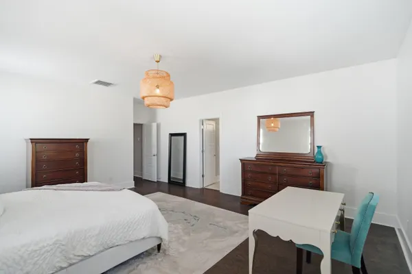 $1,175,000 | 1645 Banning Street, Mount Pleasant, SC 29466