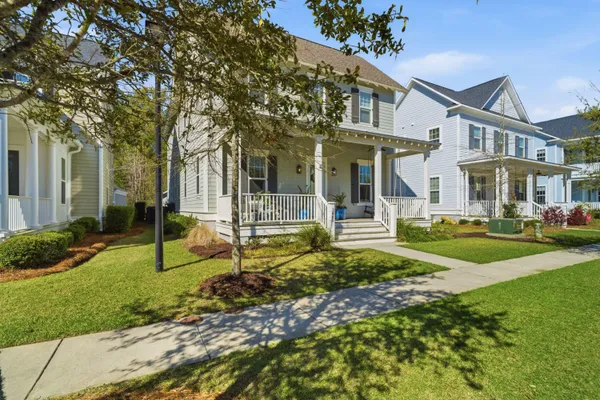 $1,175,000 | 1645 Banning Street, Mount Pleasant, SC 29466