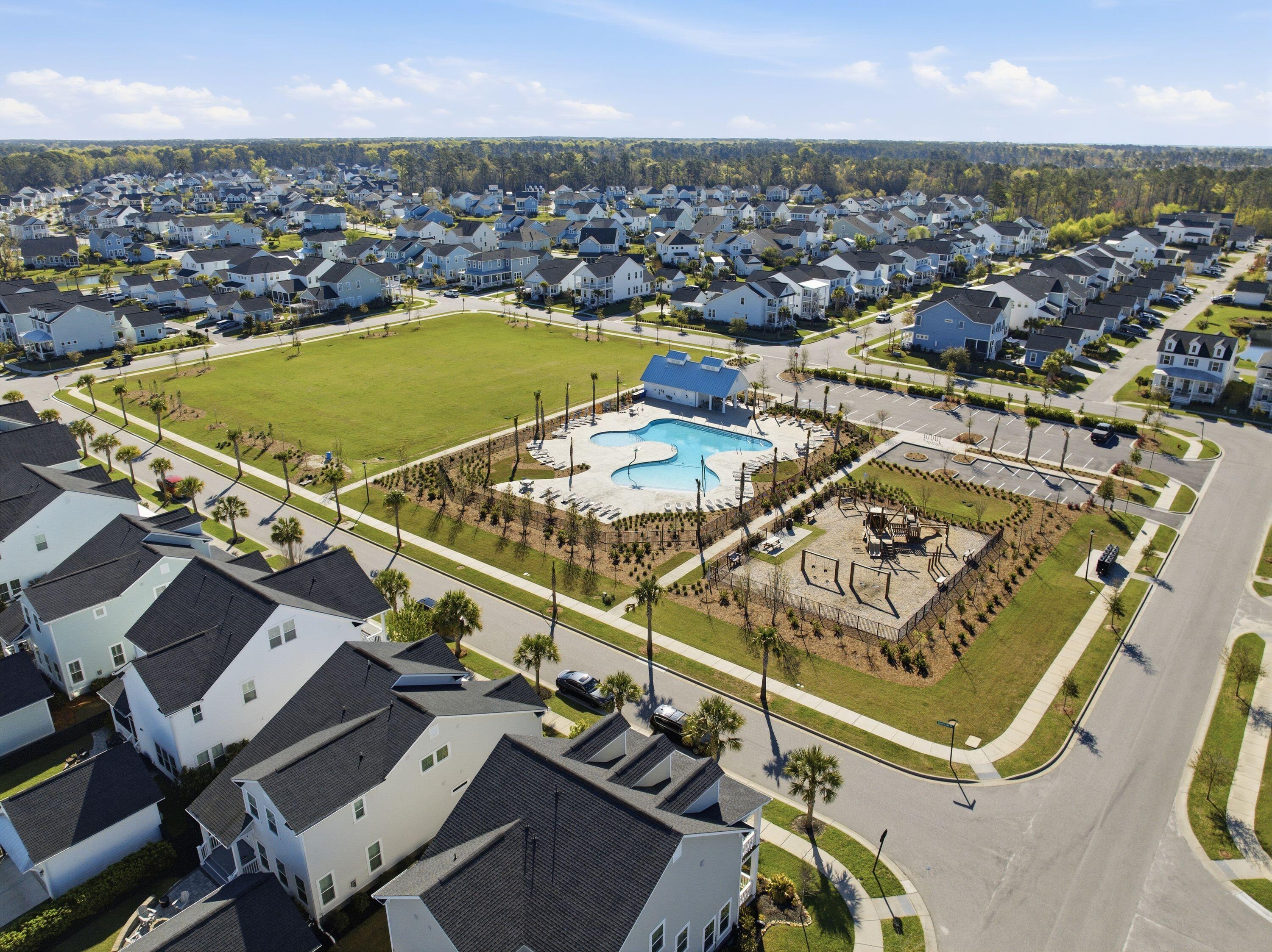 1645 Banning Street Mount Pleasant, SC 29466 - Photo 64 of 64 58_1645BanningStAerial_006
