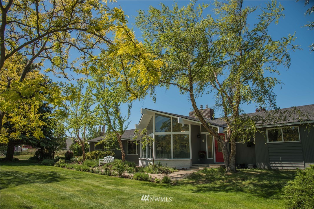 1421 Hanson Road Ellensburg, WA 98926 - Photo 2 of 38 Gallery Image 2