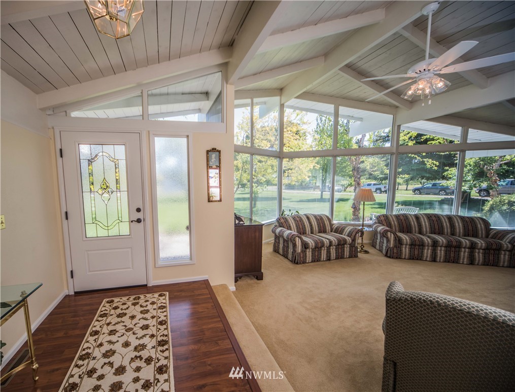 1421 Hanson Road Ellensburg, WA 98926 - Photo 3 of 38 Gallery Image 3
