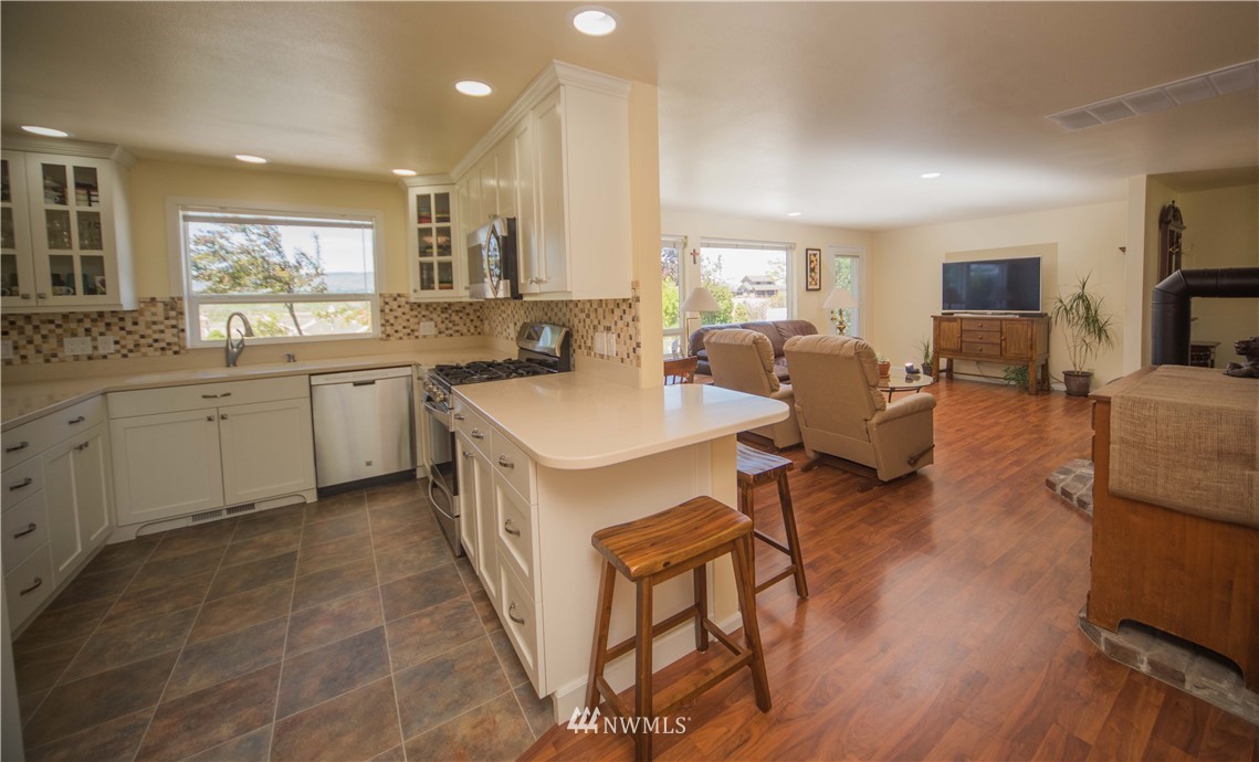 1421 Hanson Road Ellensburg, WA 98926 - Photo 10 of 38 Gallery Image 10