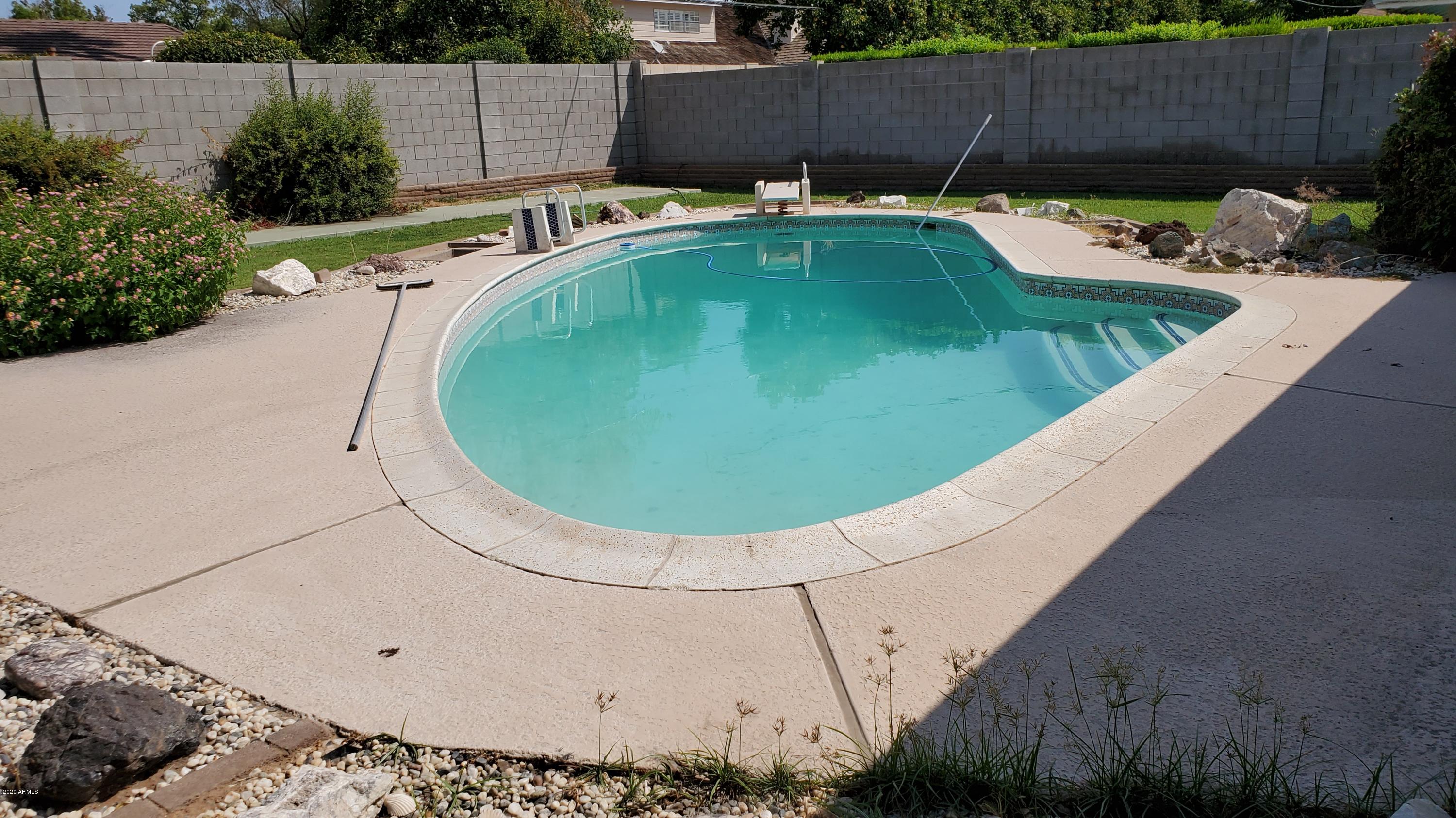 512 West Lamar Road Phoenix, AZ 85013 - Photo 34 of 41 Pool