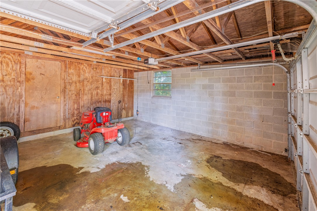 1102 Garrison Road Anderson, SC 29625 - Photo 41 of 44