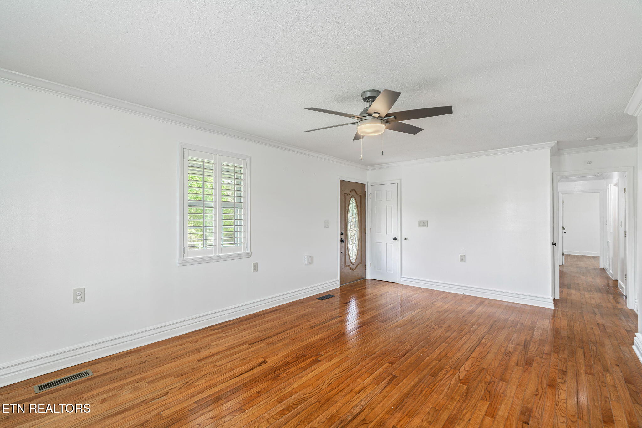 7112 Weaver Road Powell, TN 37849 - Photo 12 of 45 11-web-or-mls-7112 Weaver Road-4