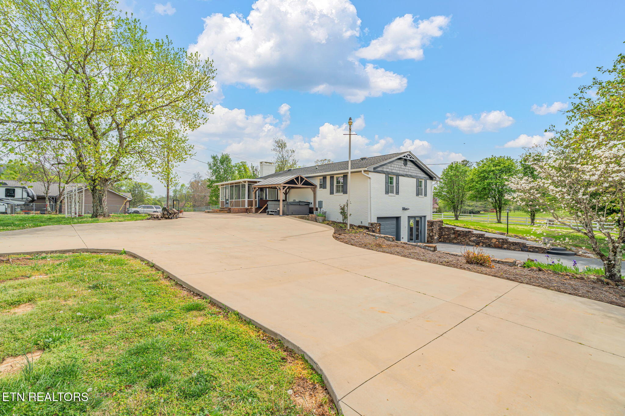 7112 Weaver Road Powell, TN 37849 - Photo 40 of 45 40-web-or-mls-7112 Weaver Road-33