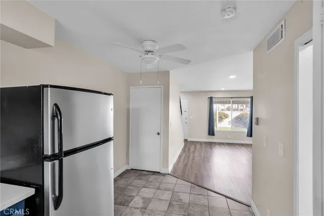 $2,850 | 19882 Berkshire Lane, Huntington Beach, CA 92646