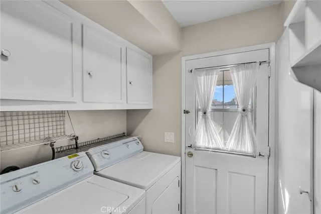 $2,850 | 19882 Berkshire Lane, Huntington Beach, CA 92646