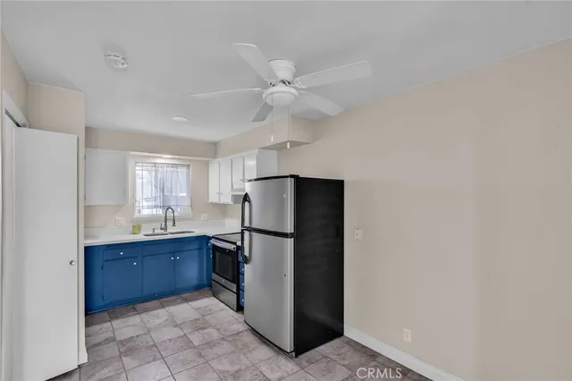 $2,850 | 19882 Berkshire Lane, Huntington Beach, CA 92646