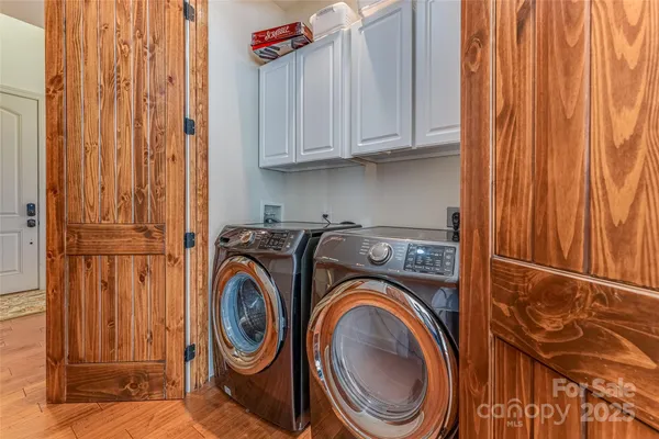 $579,000 | 324 Mount Mitchell Drive, Unit 2A/1, Burnsville, NC 28714