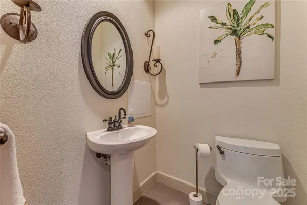 $579,000 | 324 Mount Mitchell Drive, Unit 2A/1, Burnsville, NC 28714