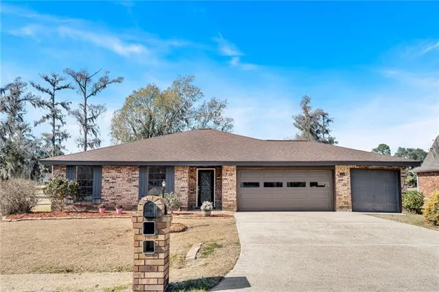 $350,000 | 14 Zee Ann Street, Luling, LA 70070