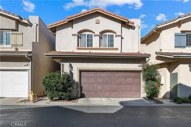 $650,000 | 9001 Owensmouth Avenue, Unit 28, Canoga Park, CA 91304