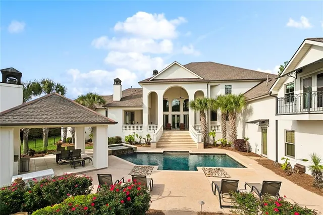 $1,895,000 | 56 Preserve Lane, Mandeville, LA 70471