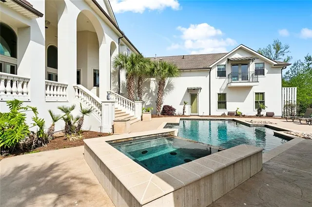 $1,895,000 | 56 Preserve Lane, Mandeville, LA 70471