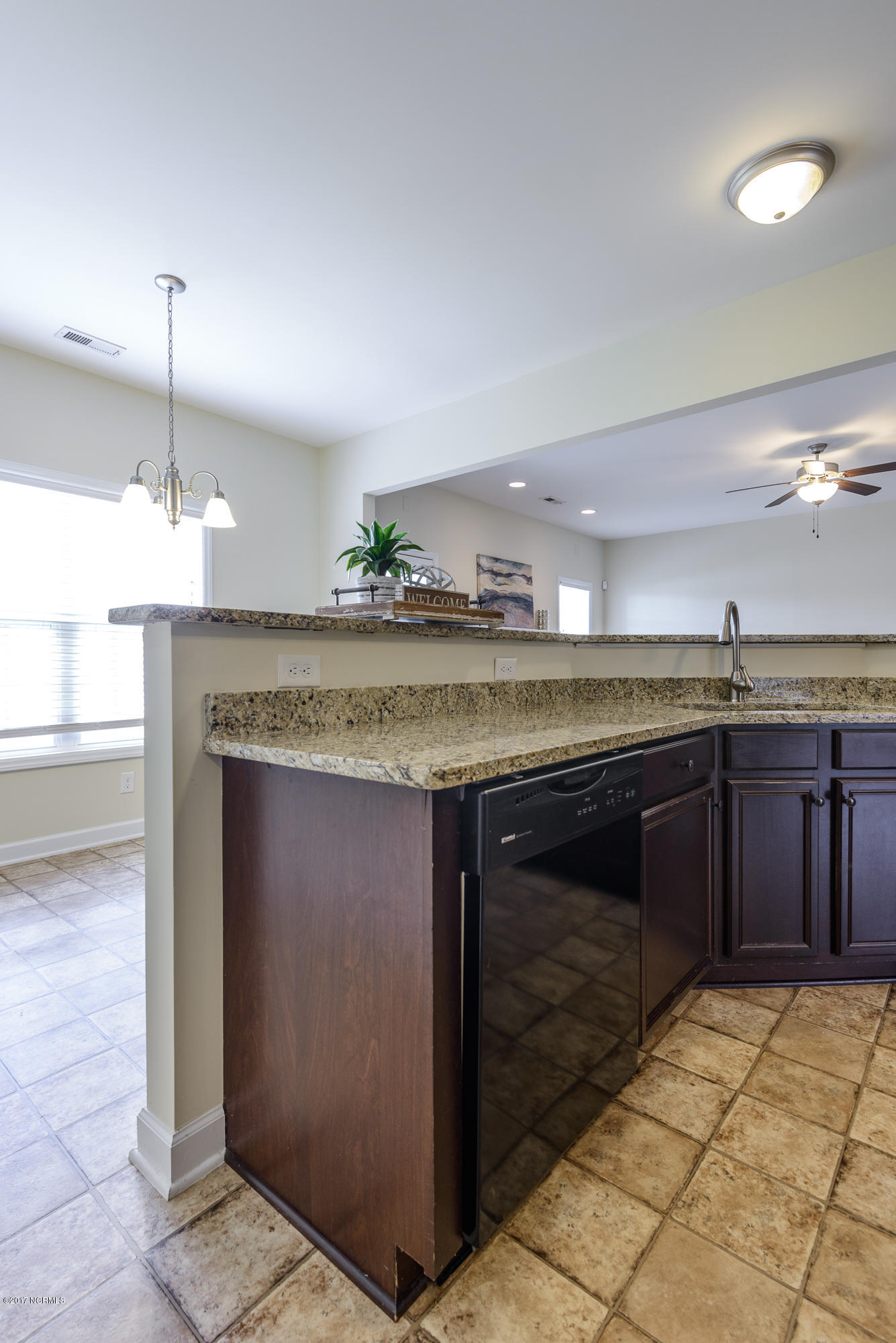4304 Dublin Road Winterville, NC 28590 - Photo 14 of 59 Kitchen