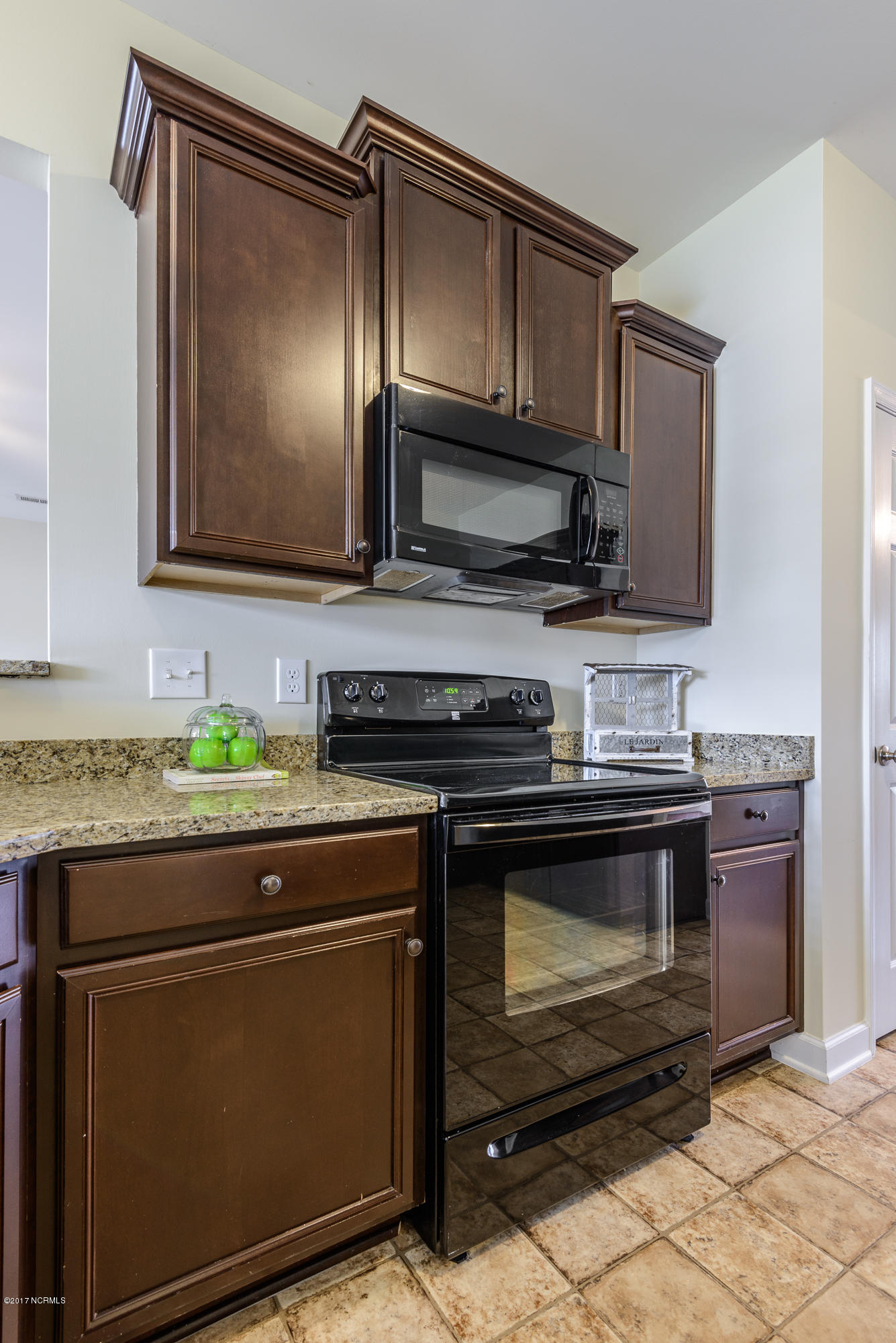 4304 Dublin Road Winterville, NC 28590 - Photo 18 of 59 Kitchen