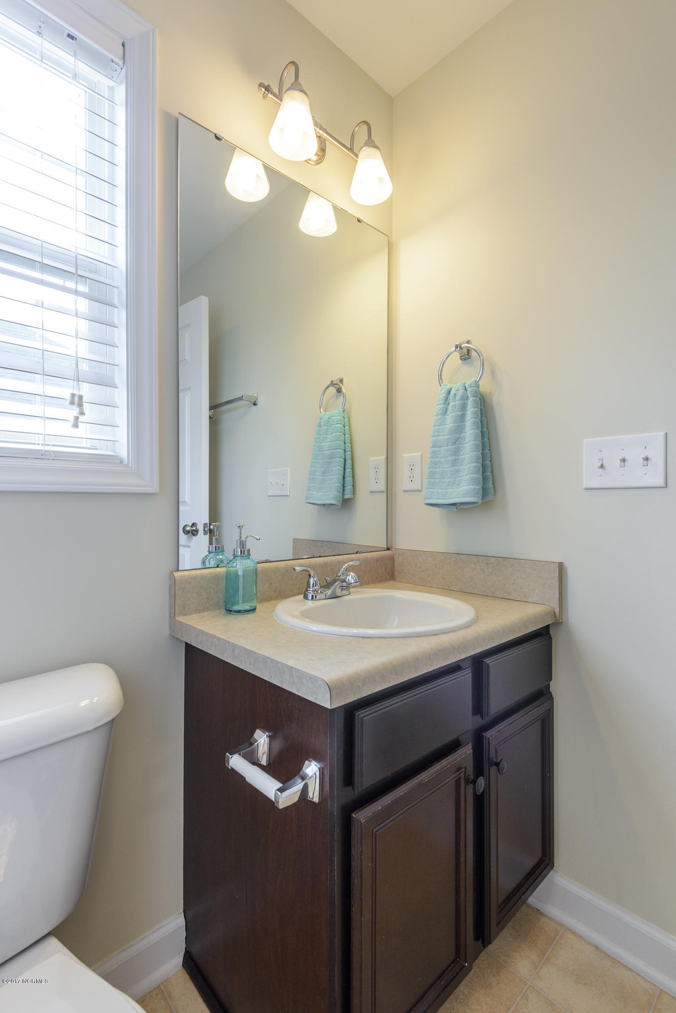 4304 Dublin Road Winterville, NC 28590 - Photo 48 of 59 Bathroom3