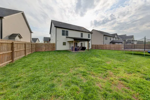 $370,000 | 762 Buffalo Frd Drive, Clarksville, TN 37042