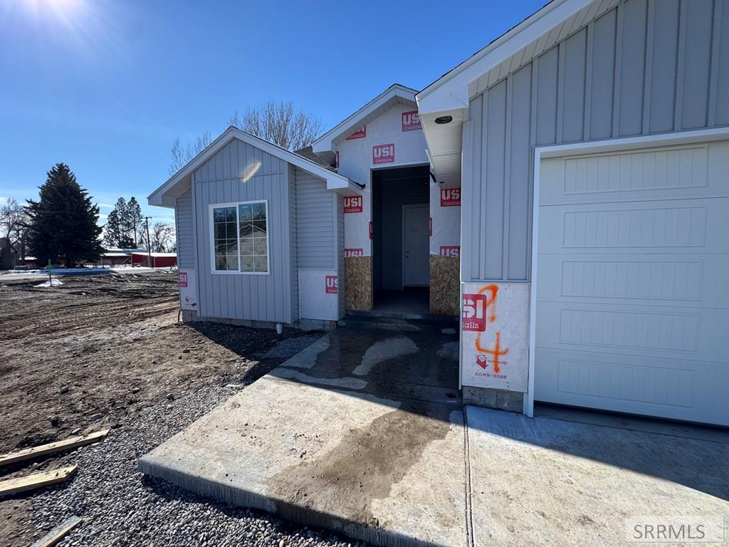 394 West Wind River Drive Shelley, ID 83274 - Photo 2 of 17