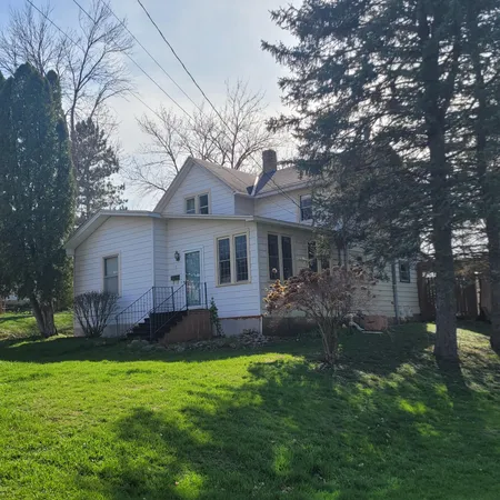 $159,500 | 115 Cottrill Street North, Waterville, MN 56096