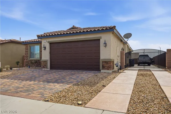 $385,000 | 2061 Hunt Woods Court, Laughlin, NV 89029