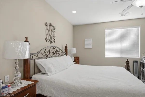 $385,000 | 2061 Hunt Woods Court, Laughlin, NV 89029