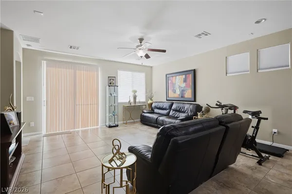 $385,000 | 2061 Hunt Woods Court, Laughlin, NV 89029