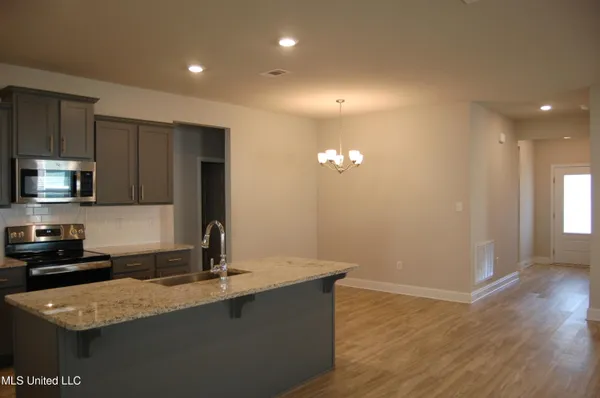 $305,000 | 216 Blue Osprey Court, Ocean Springs, MS 39564