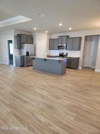 $305,000 | 216 Blue Osprey Court, Ocean Springs, MS 39564