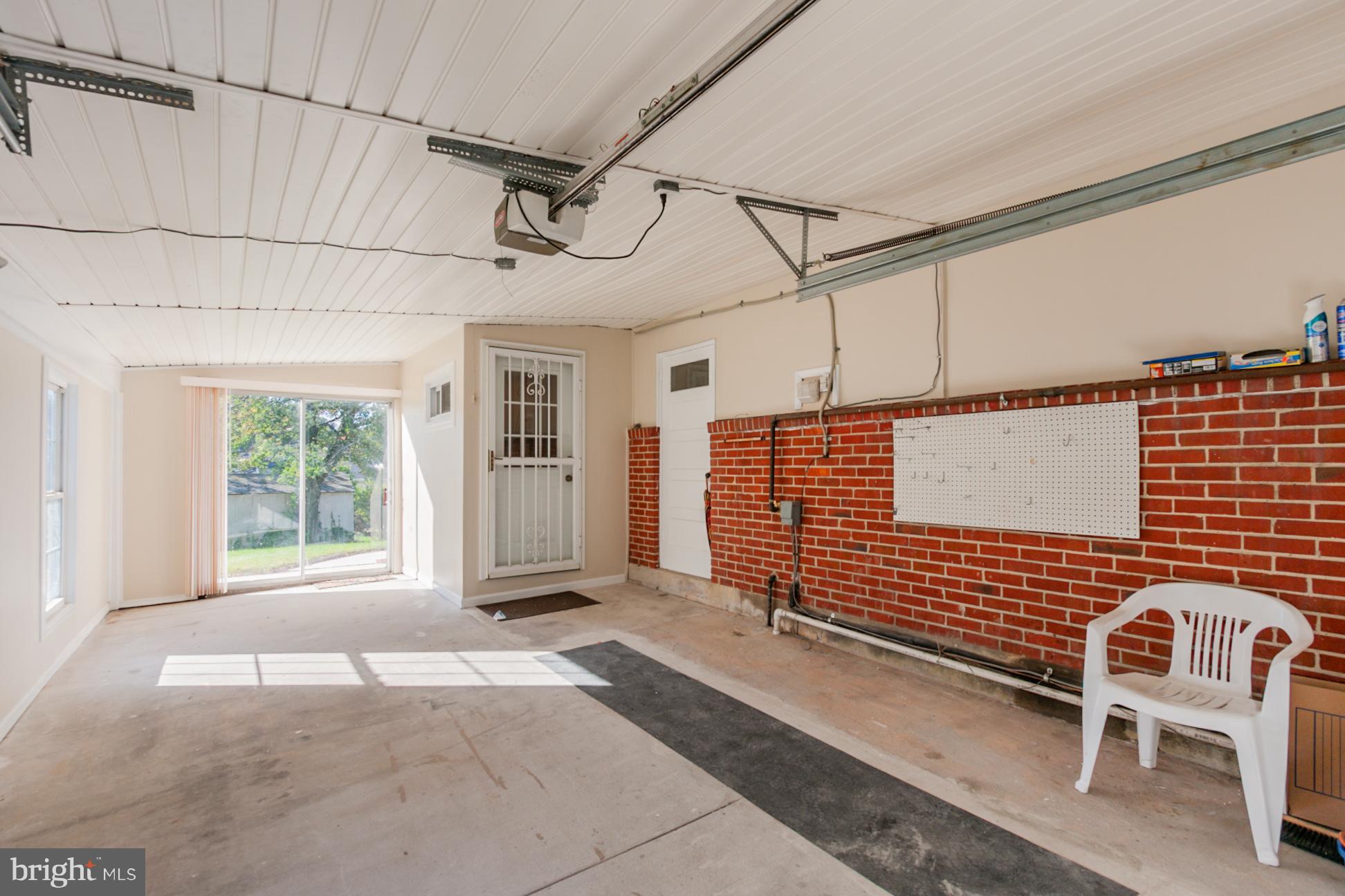 2441 Ellis Road Baltimore, MD 21234 - Photo 24 of 30 1 Car Garage