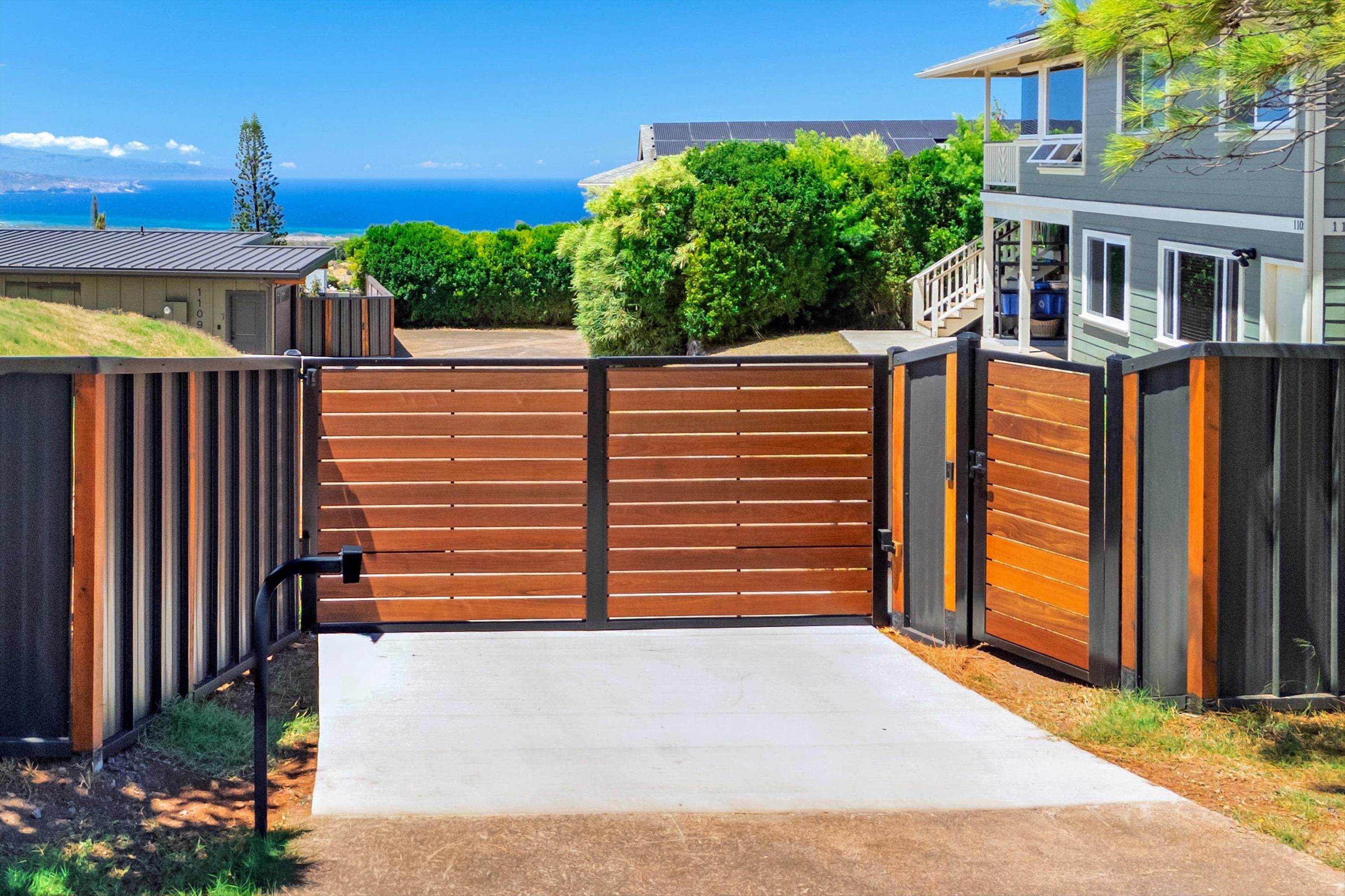 1115 Pookela Road Makawao, HI 96768 - Photo 2 of 37 a view of a house with a garage