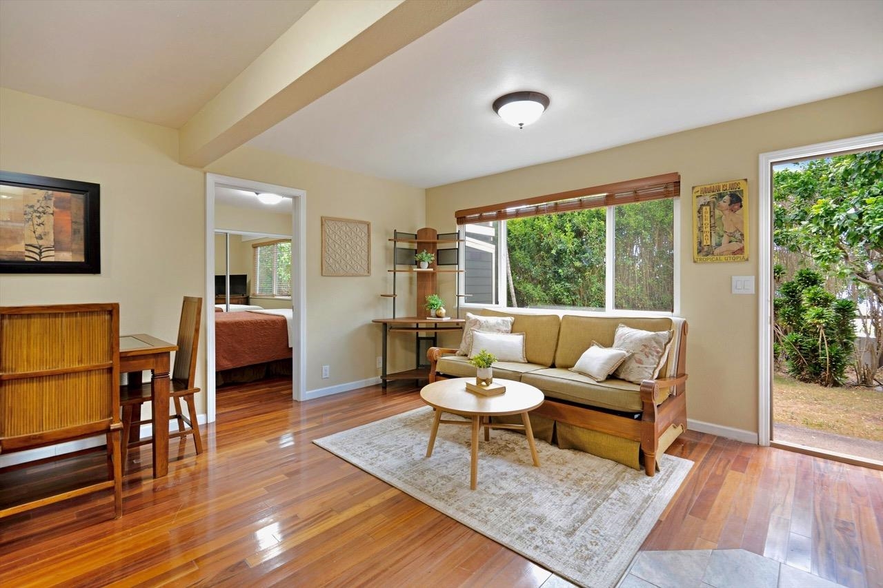 1115 Pookela Road Makawao, HI 96768 - Photo 29 of 37 a living room with furniture and a large window