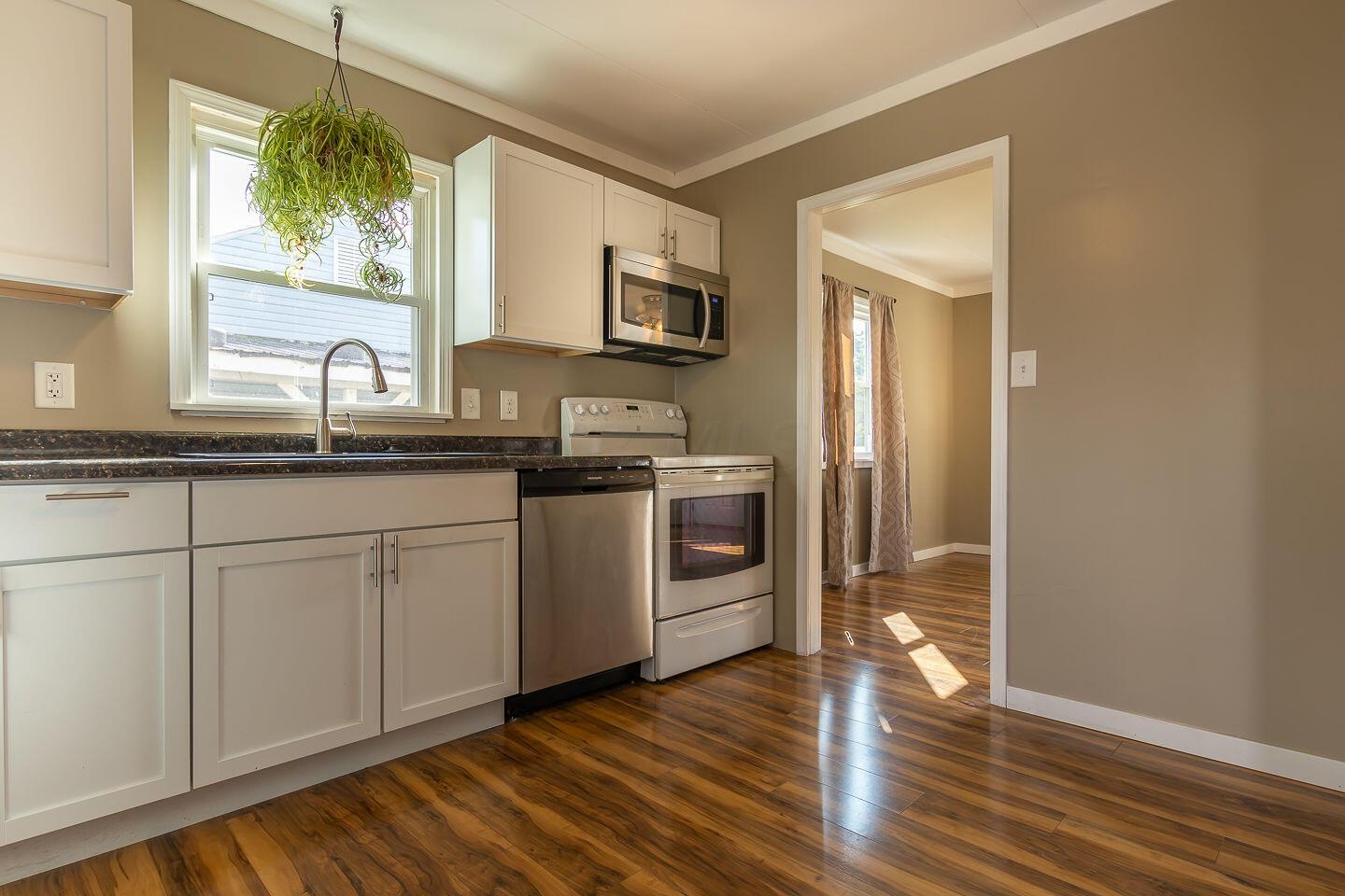 300 Boving Road Lancaster, OH 43130 - Photo 12 of 26 12