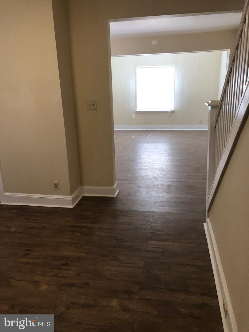189 Mercer Street Trenton, NJ 08690 - Photo 8 of 8