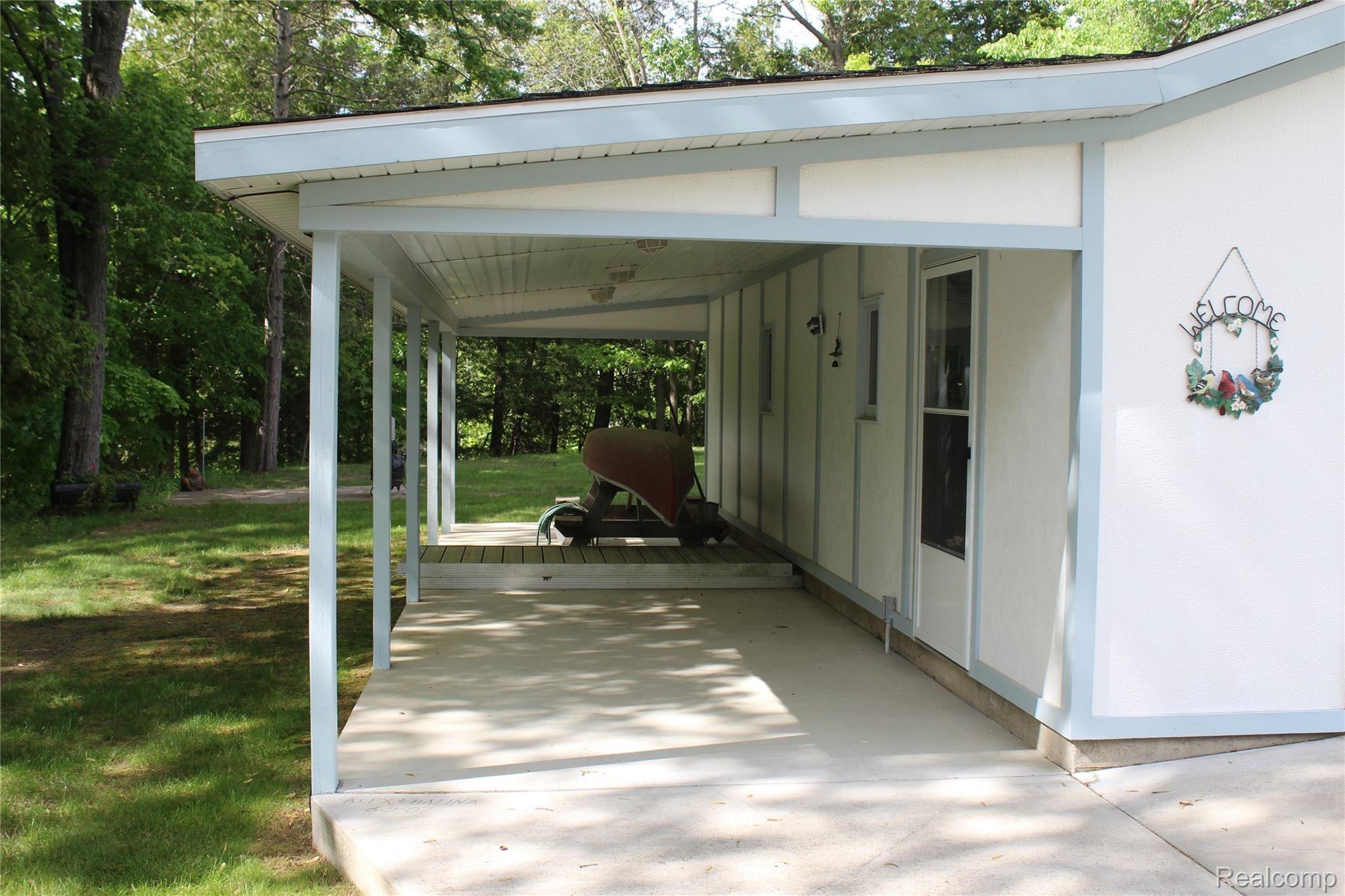 1165 East Heil Road Gladwin, MI 48624 - Photo 7 of 73 IMG_1751.JPG