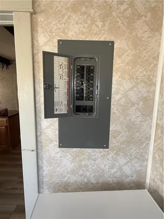 $137,500 | 1314 West 5th Street, Coffeyville, KS 67337