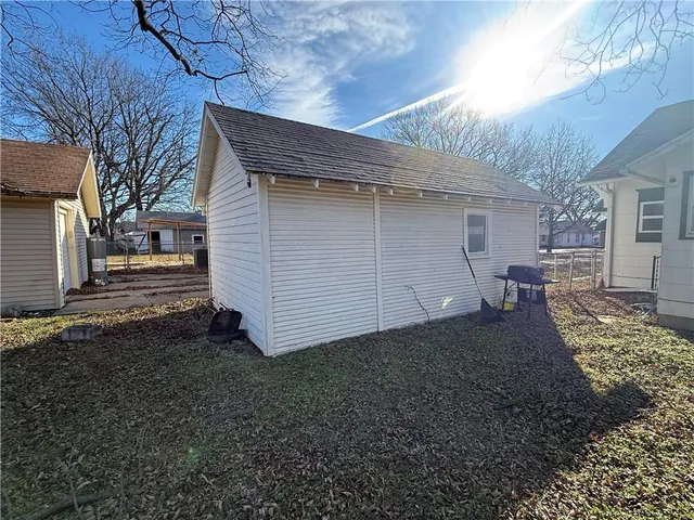 $137,500 | 1314 West 5th Street, Coffeyville, KS 67337